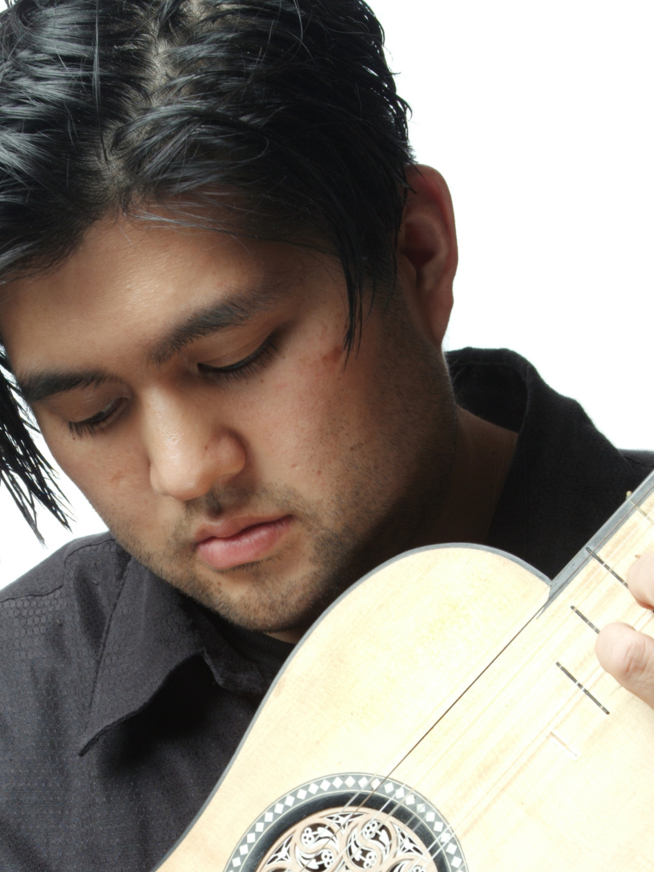 Jason Yoshida - lutes and historical guitars